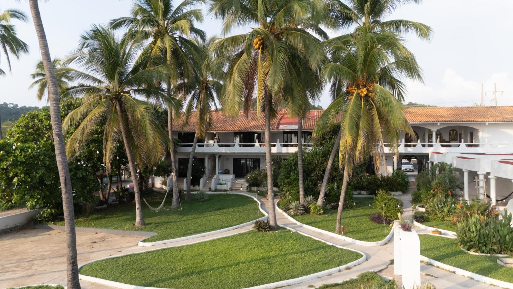 Hotel Tres Santos Troncones Exteriör bild