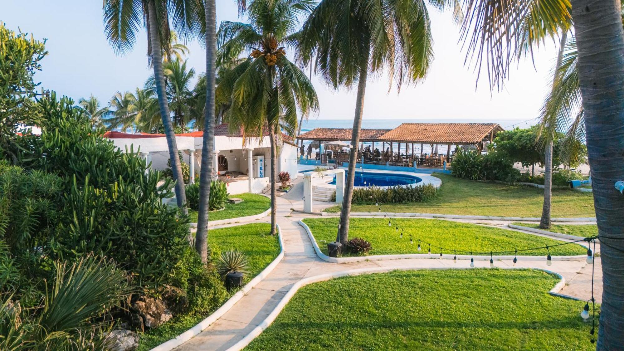 Hotel Tres Santos Troncones Exteriör bild